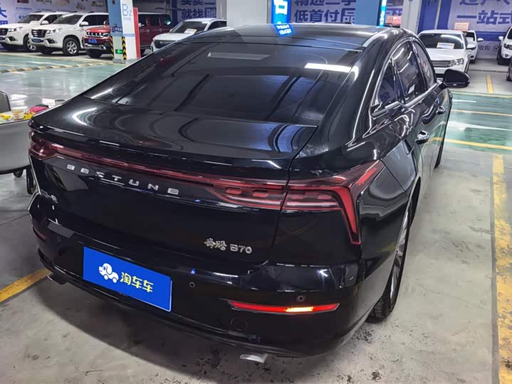 Фото 3 - Bestune B70