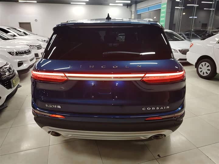 Фото 6 - Lincoln Corsair