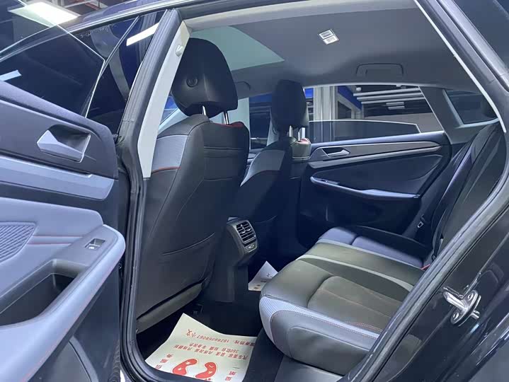 Фото 3 - Volkswagen Lamando L