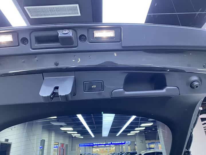 Фото 7 - Volkswagen Lamando L