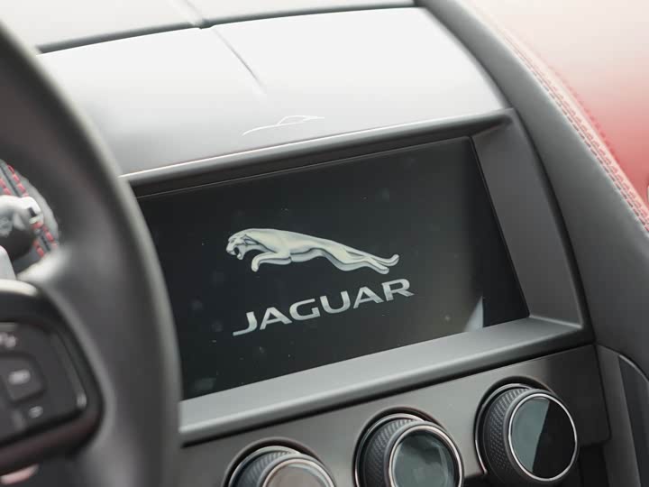 Фото 16 - Jaguar F-Type