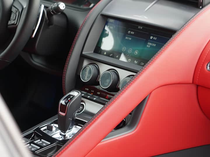 Фото 20 - Jaguar F-Type