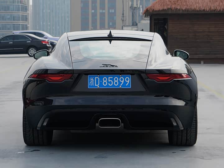 Фото 7 - Jaguar F-Type