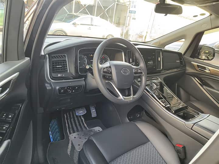 Фото 16 - GAC Trumpchi M8