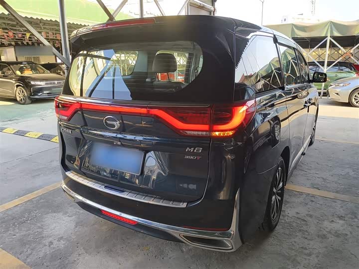 Фото 7 - GAC Trumpchi M8