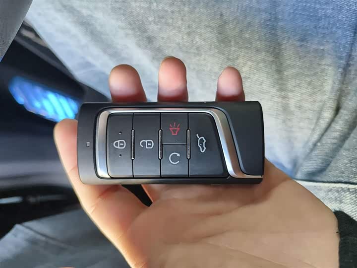 Фото 9 - GAC Trumpchi M8