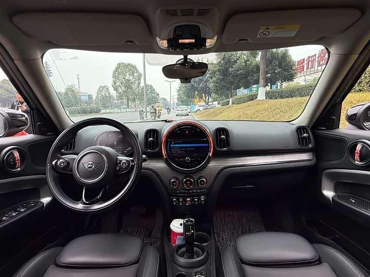 Фото 11 - Mini Countryman