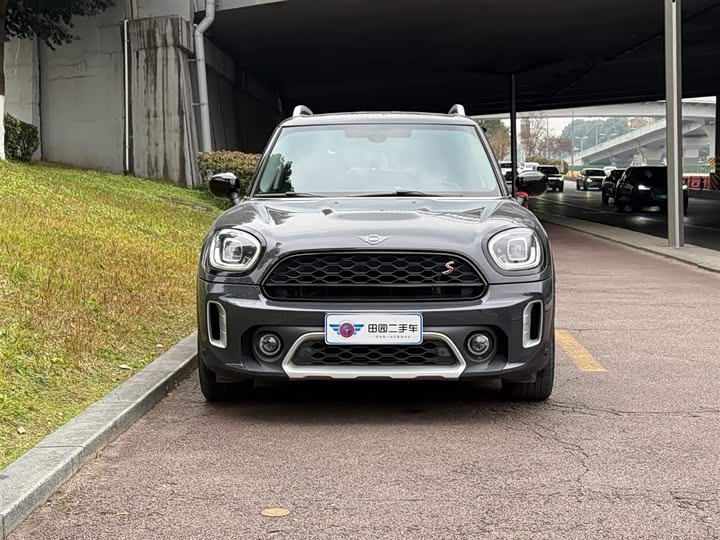 Фото 2 - Mini Countryman