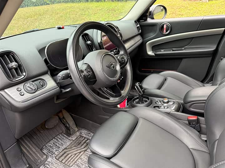 Фото 7 - Mini Countryman