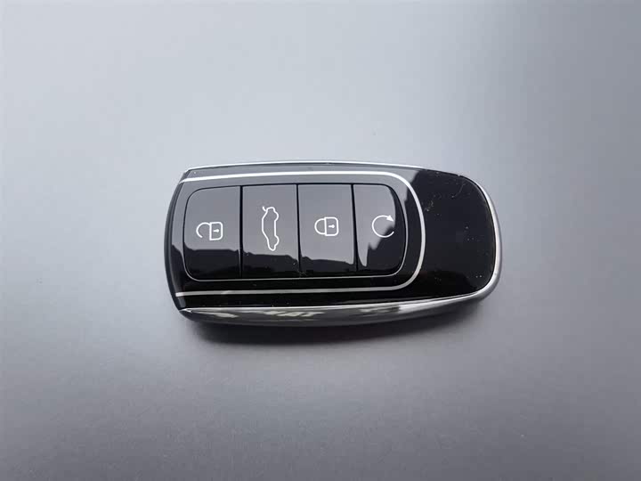 Фото 19 - Chery Tiggo 8L