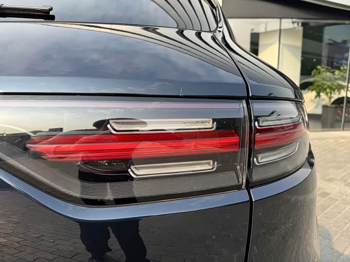 Фото 17 - Porsche Cayenne Hybrid