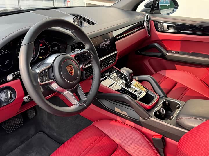 Фото 20 - Porsche Cayenne Hybrid