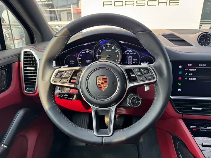 Фото 22 - Porsche Cayenne Hybrid