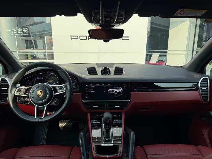 Фото 23 - Porsche Cayenne Hybrid