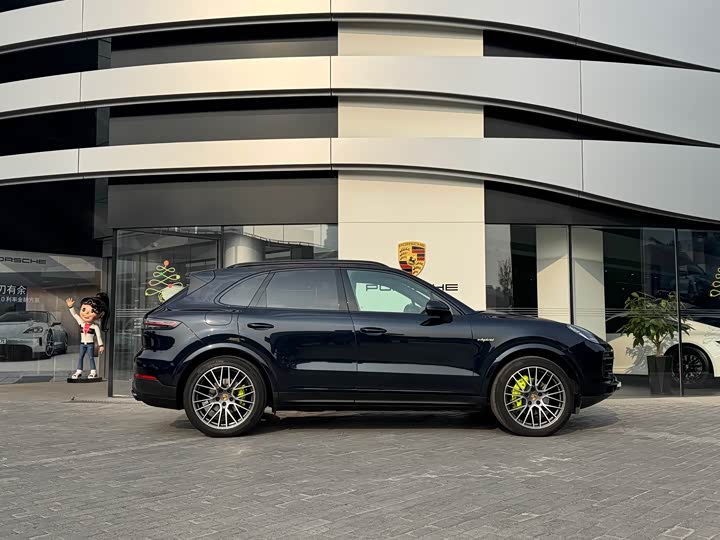 Фото 4 - Porsche Cayenne Hybrid