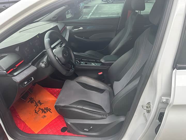 Фото 4 - Geely Binrui