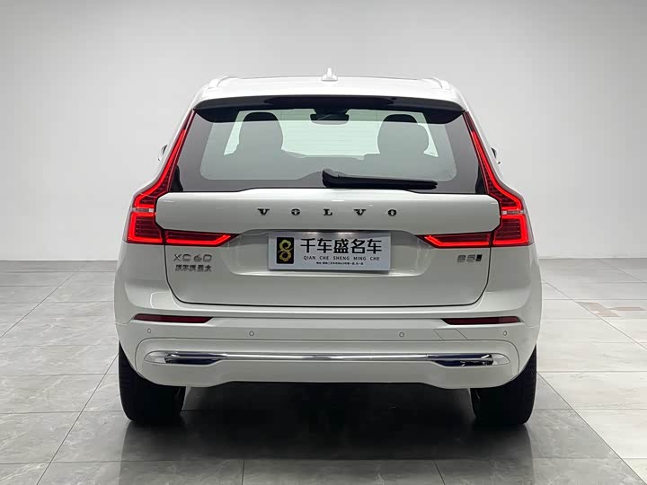 Фото 5 - Volvo XC60