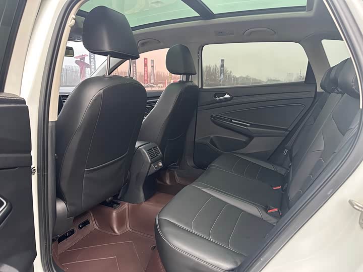 Фото 5 - Jetta VS7