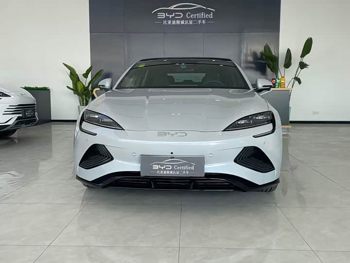 Фото 4 - BYD Seal