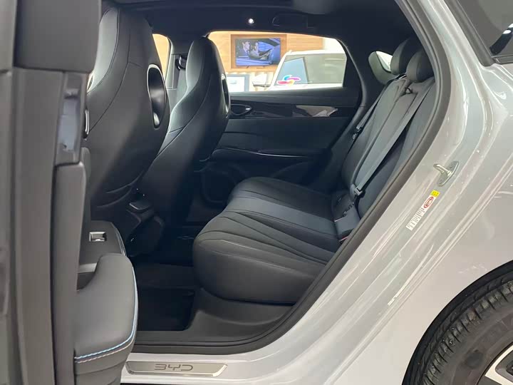 Фото 6 - BYD Seal