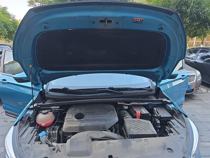 Фото 20 - Geely Emgrand GS