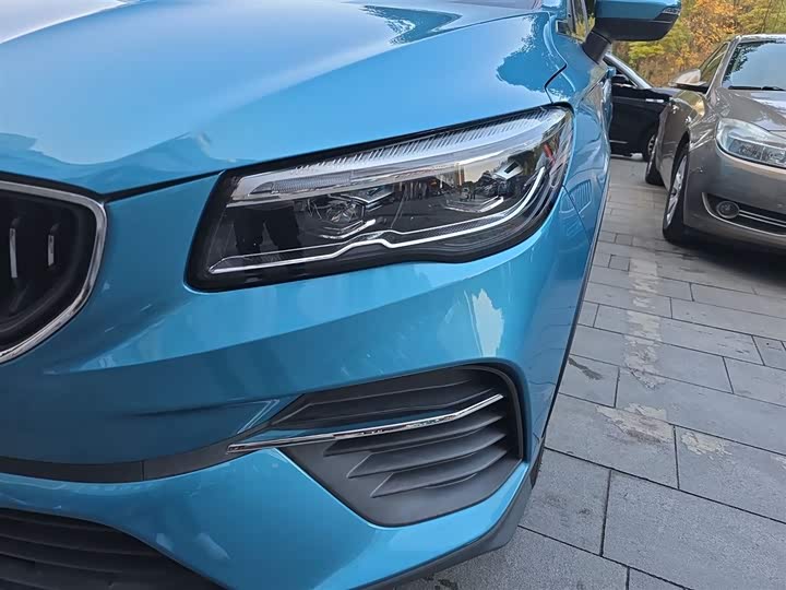 Фото 24 - Geely Emgrand GS