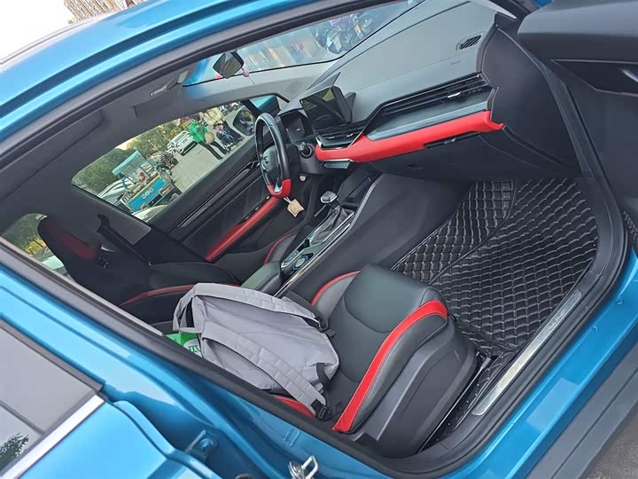 Фото 25 - Geely Emgrand GS