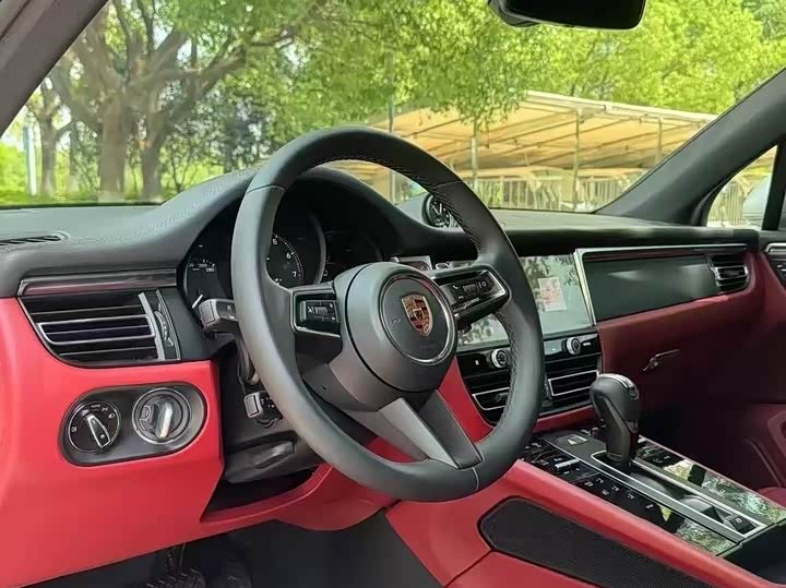 Фото 5 - Porsche Macan