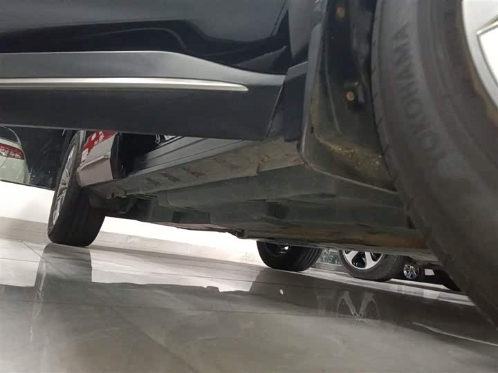 Фото 21 - Toyota Wildlander