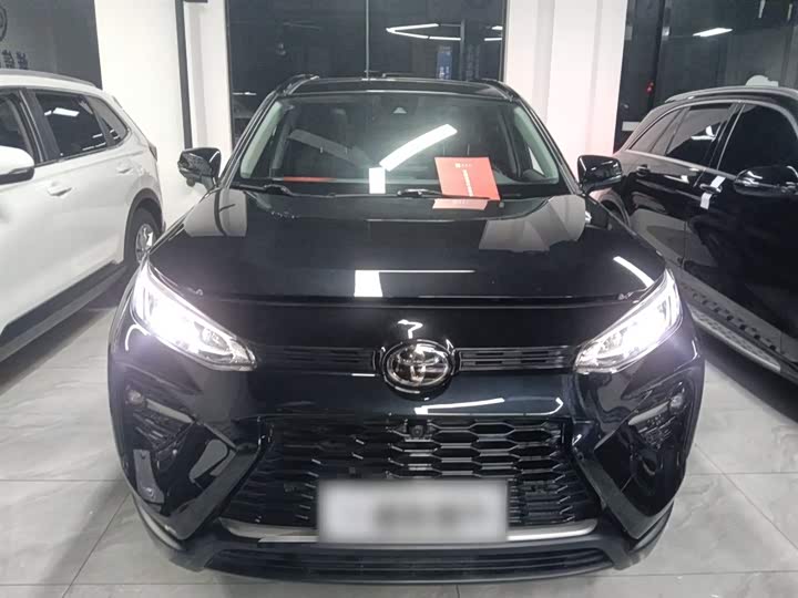 Фото 3 - Toyota Wildlander