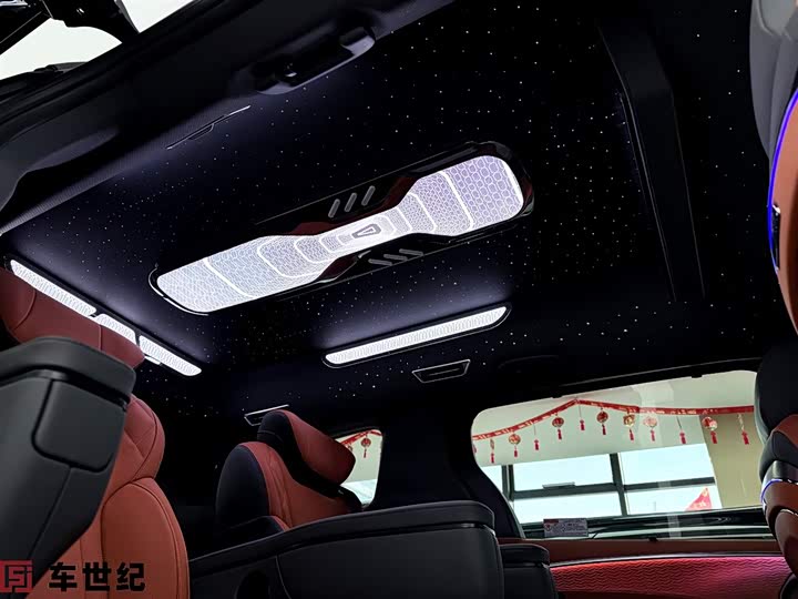 Фото 7 - Toyota Granvia