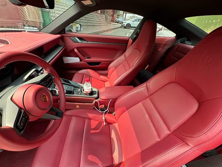 Фото 8 - Porsche 911