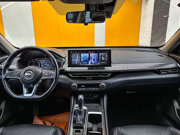 Фото 5 - Nissan Teana