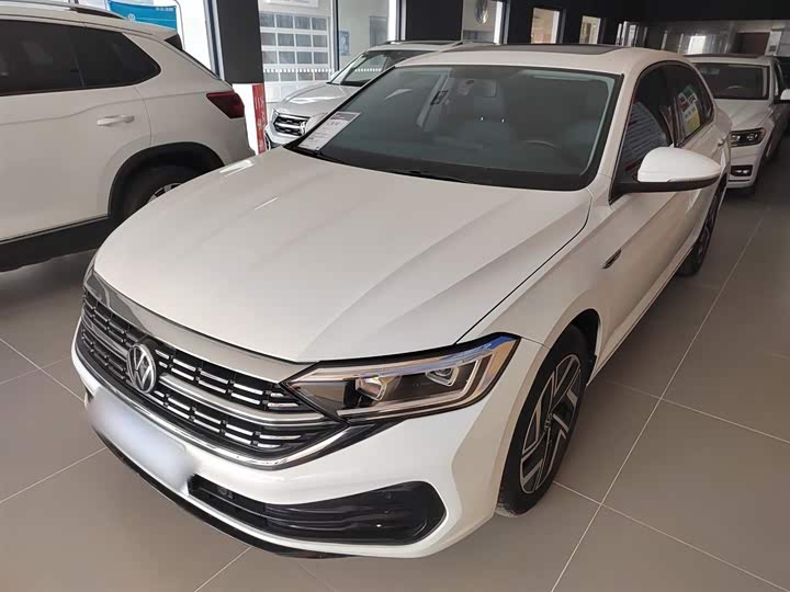 Фото 2 - Volkswagen Sagitar L