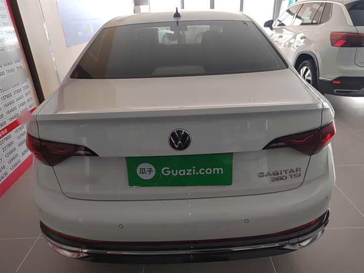 Фото 6 - Volkswagen Sagitar L