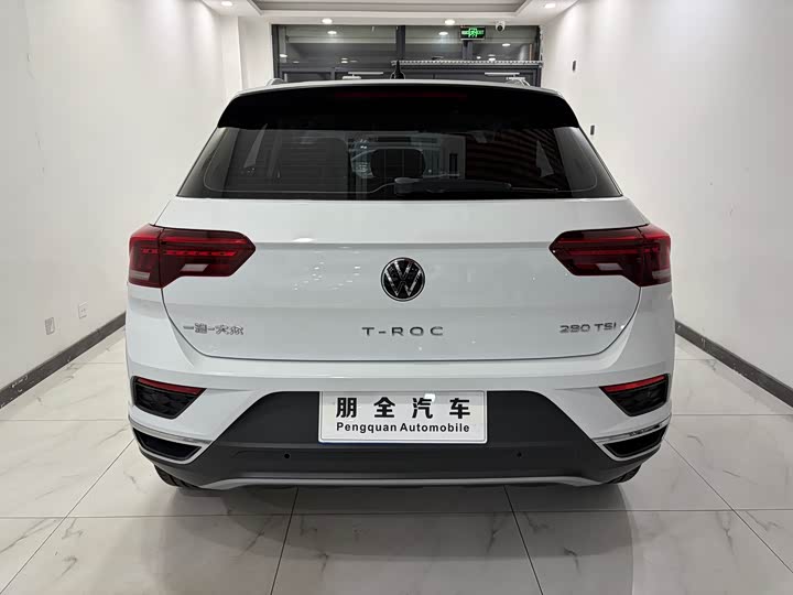 Фото 18 - Volkswagen T-Roc