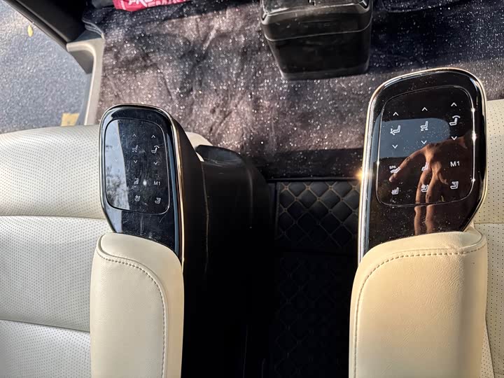 Фото 11 - GAC Trumpchi M8