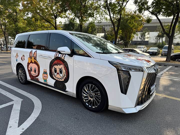 Фото 3 - GAC Trumpchi M8