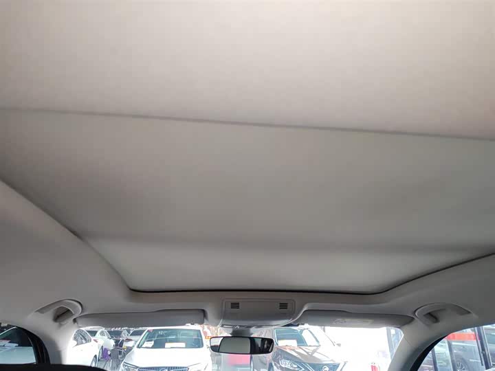 Фото 18 - Volkswagen Magotan