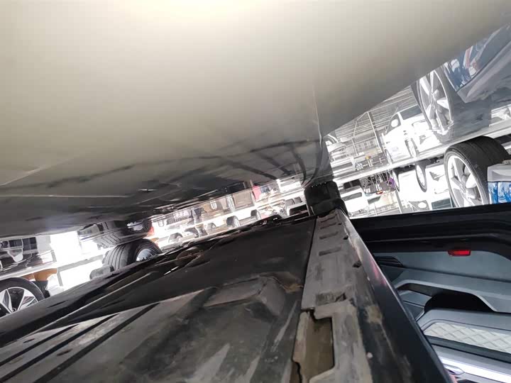 Фото 22 - Volkswagen Magotan