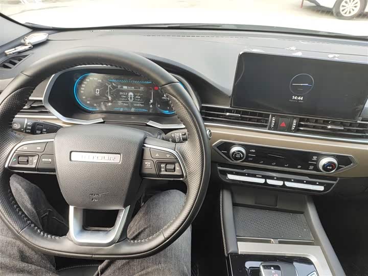 Фото 10 - Jetour X70