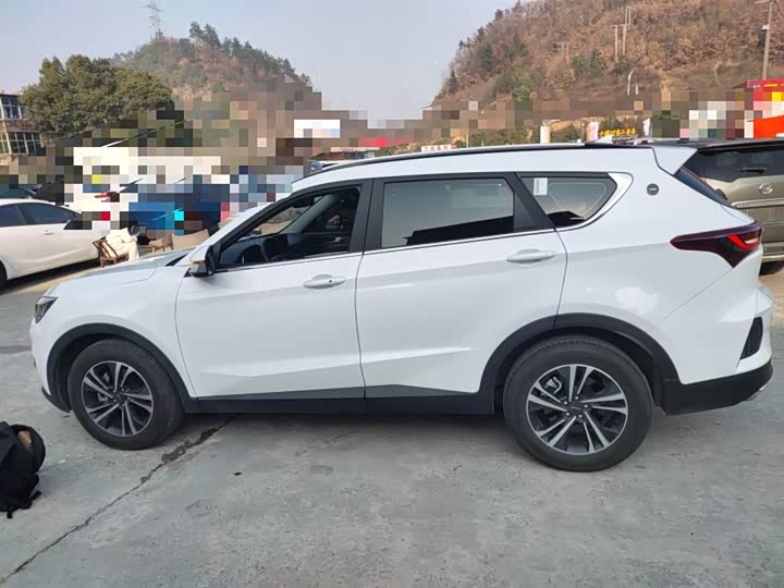 Фото 5 - Jetour X70