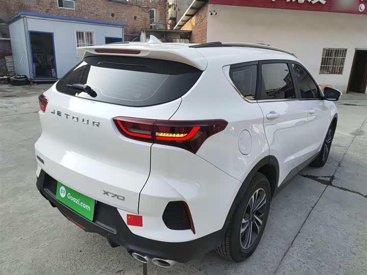 Фото 7 - Jetour X70