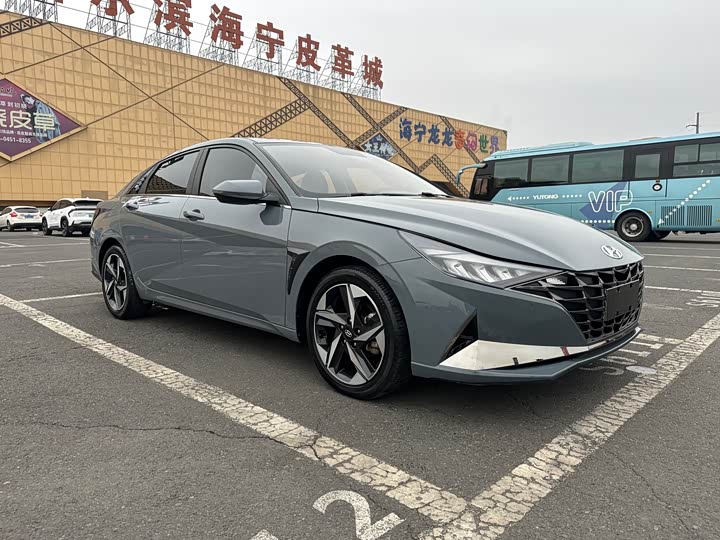 Фото 3 - Hyundai Elantra N line