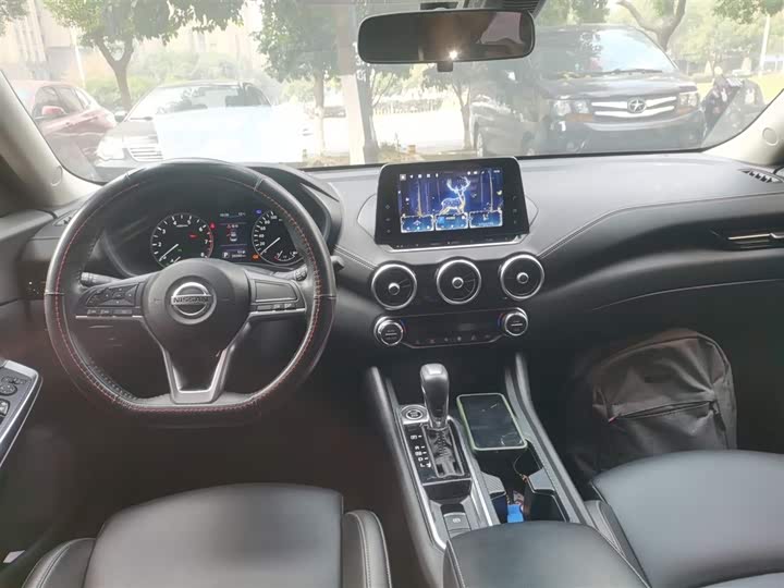 Фото 10 - Nissan Sylphy