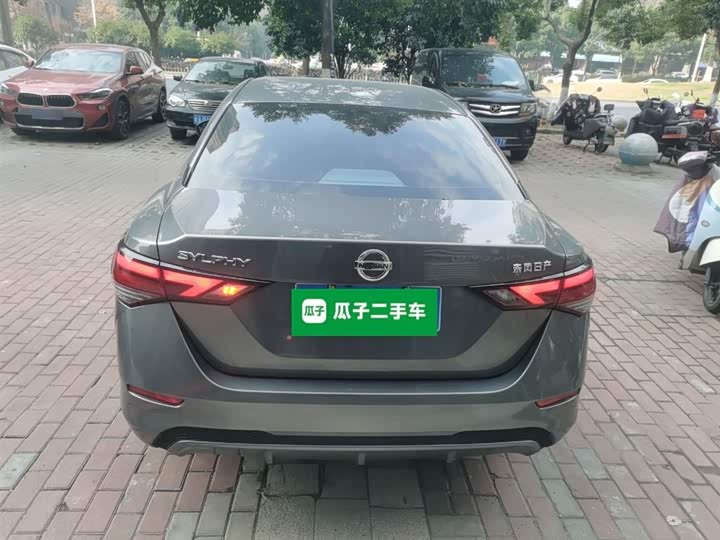 Фото 6 - Nissan Sylphy