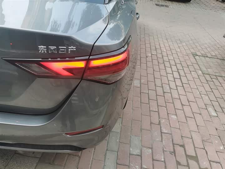 Фото 8 - Nissan Sylphy