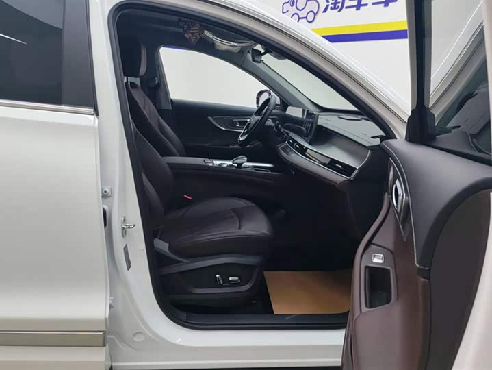 Фото 8 - Chery Tiggo 8 Pro