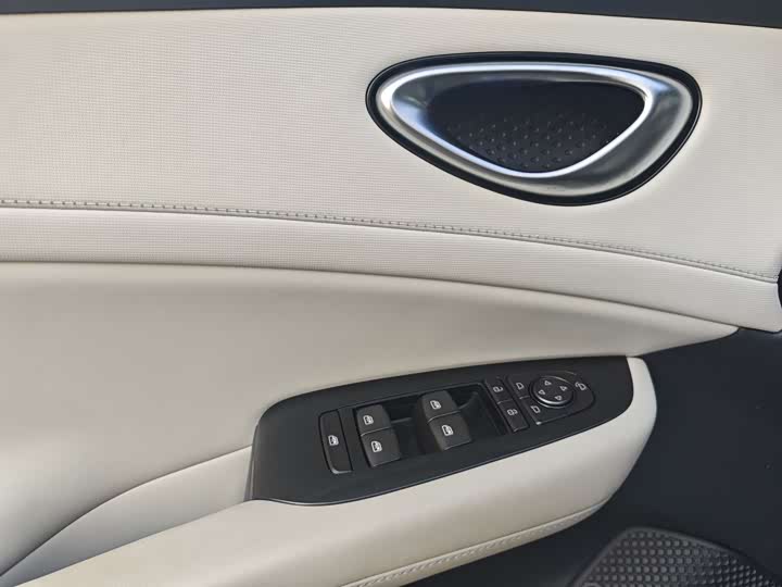 Фото 7 - BYD Seal 06 GT