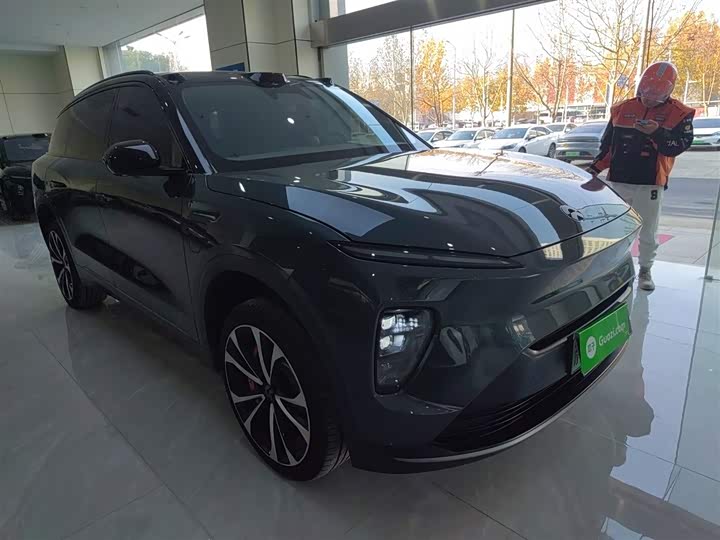 Фото 4 - Nio ES8